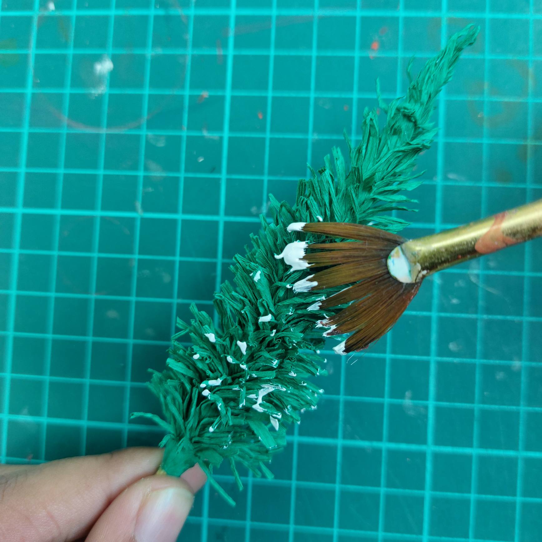 How to Make Miniature Christmas Trees and Cute Tiny Christmas Packages?