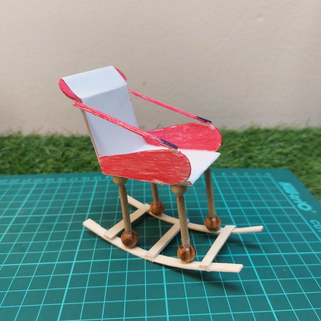 DIY miniature swinging chair painted